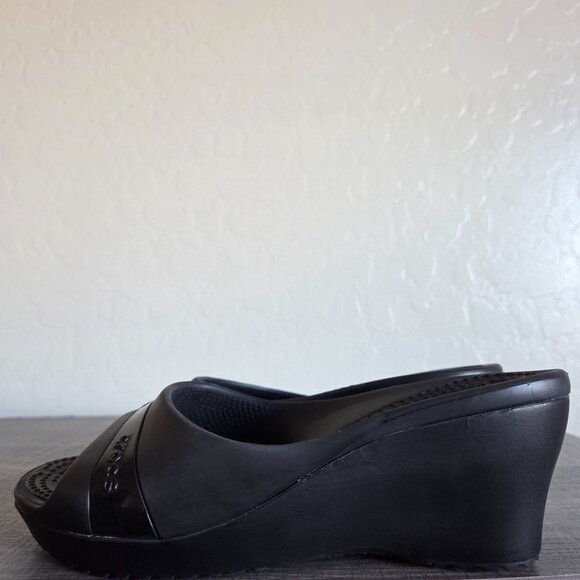 Crocs Kadee Slip-On Heeled Wedge Sandals Black Size Women's 8 Open Toe Comfort - Picture 3 of 10